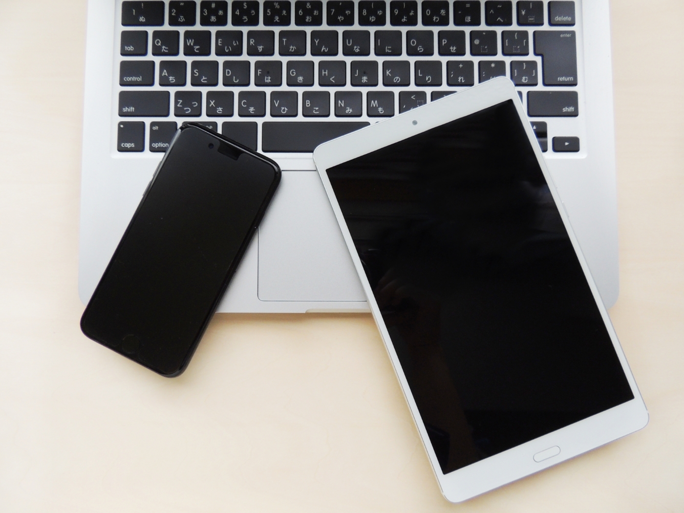 受験勉強で目を酷使するこども